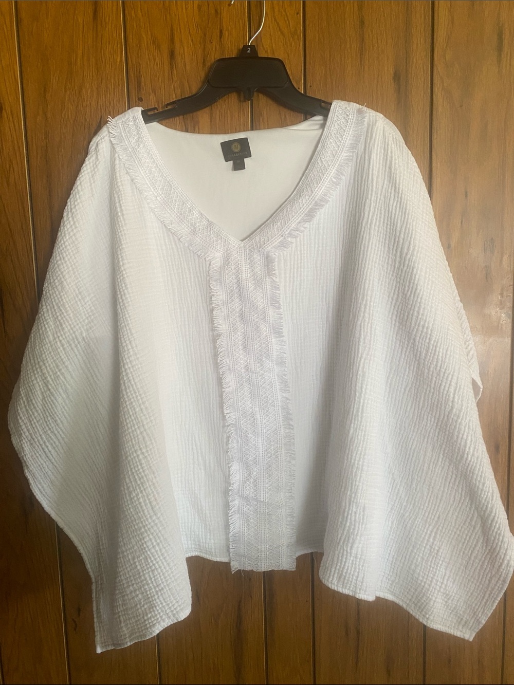 JM Collection White V-Neck Textured Tunic with Fringe Detail